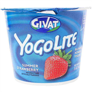 Givat Summer Strawberry Yogolite, 5 Oz